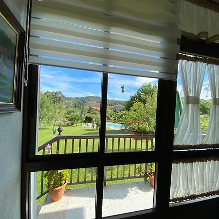 Gospodarstwo wiejskie Casa Da Rapadoira Laxoso de Abaixo